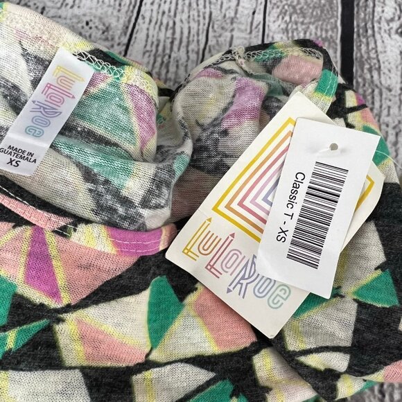 LuLaRoe Women's Size XS Classic T Shirt NWT - Picture 3 of 5